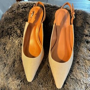Cinq a Sept Sylvie Pointed Toe Tan/Cream Slingback Designer Kitten Heels, 39/9